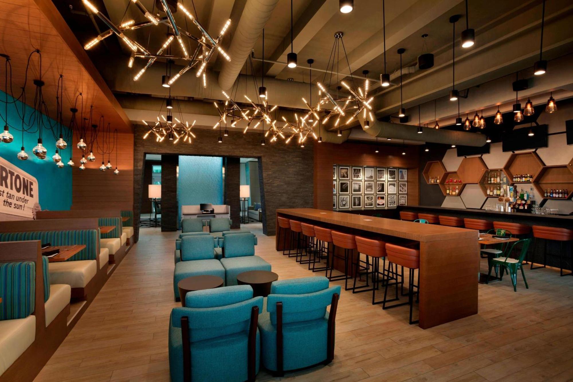 Four Points By Sheraton Miami Airport Doral Exterior photo