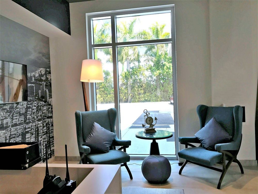 Four Points By Sheraton Miami Airport Doral Exterior photo