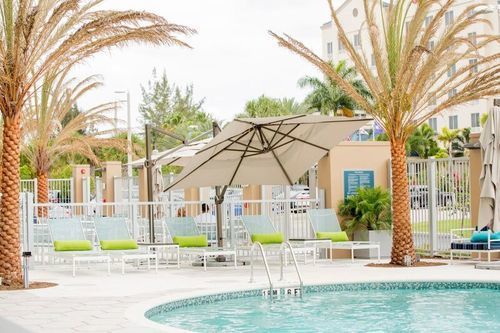 Four Points By Sheraton Miami Airport Doral Exterior photo